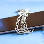 The Should I Answer app protects your privacy. And unlike other apps, it's for real